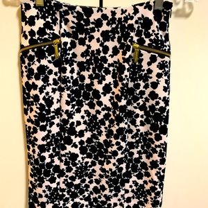 Michael Kors • Pencil Skirt